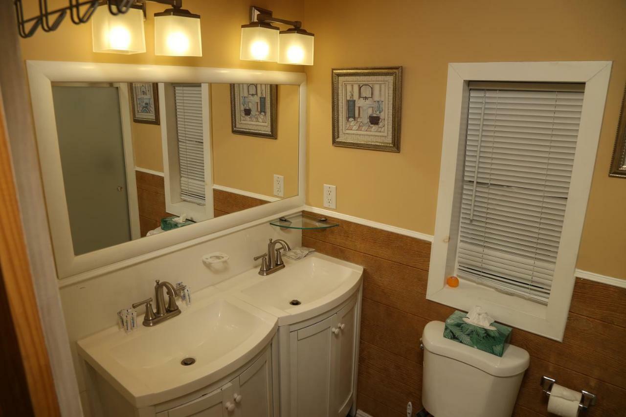 See Ny Now Sleeps 21 Union City Exterior photo